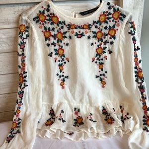 Never Worn, Zara Embroidered Blouse.